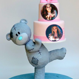 cute-teddy-bear-birthday-cake-with-double-photo-frame